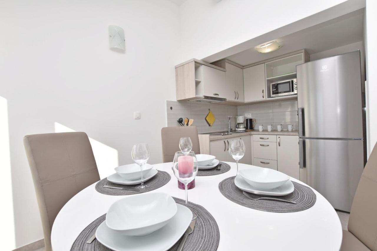 Apartments Danolic ピサック エクステリア 写真