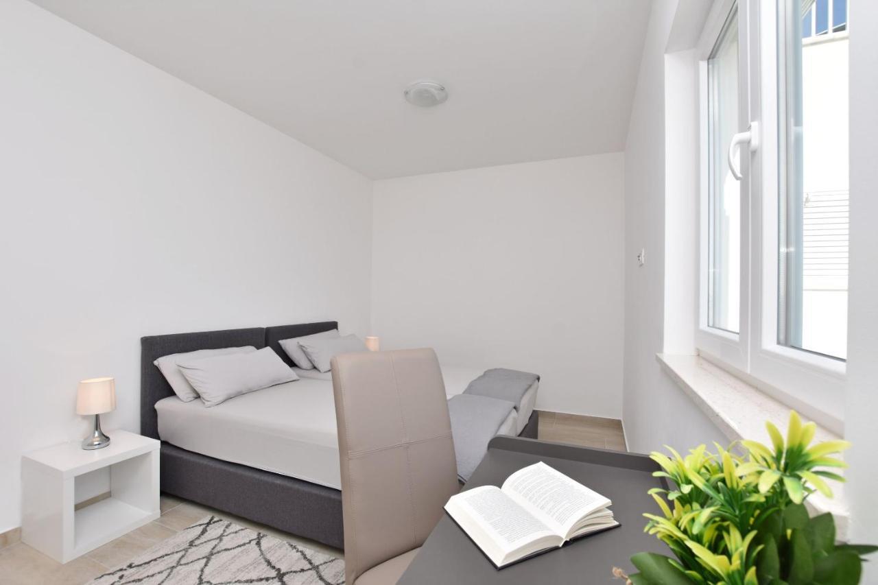 Apartments Danolic ピサック エクステリア 写真