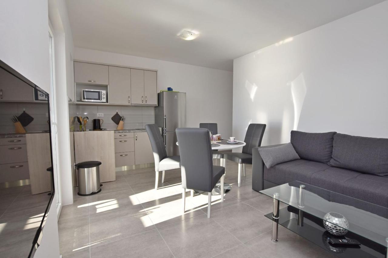 Apartments Danolic ピサック エクステリア 写真